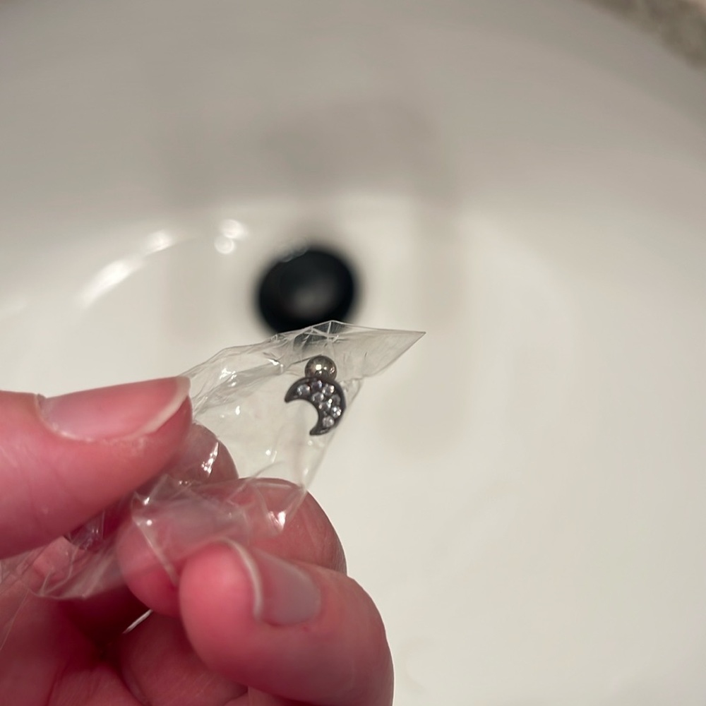 Cartilage earring